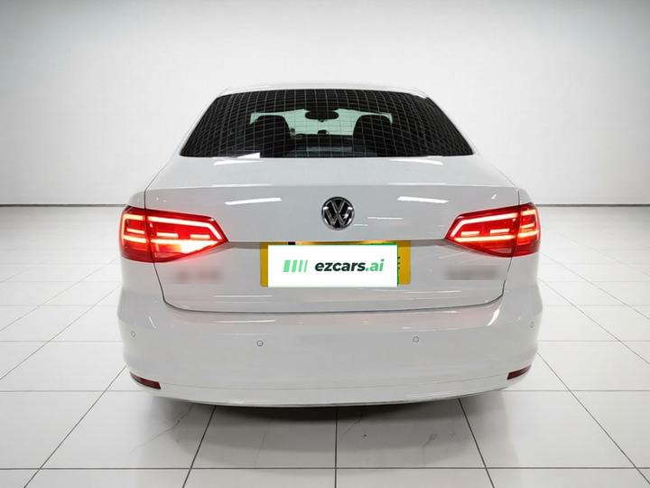 Sagitar 2017 1.6L MT Comfort photo 3