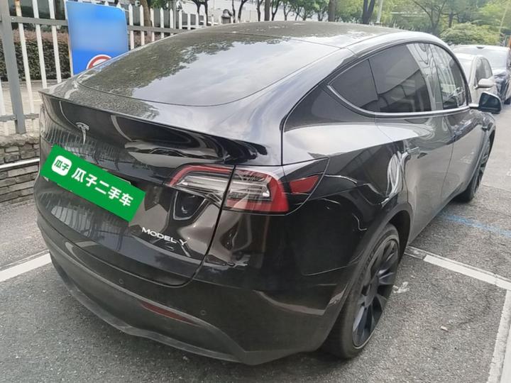 Model Y 2022 Facelift Long Range AWD photo 4