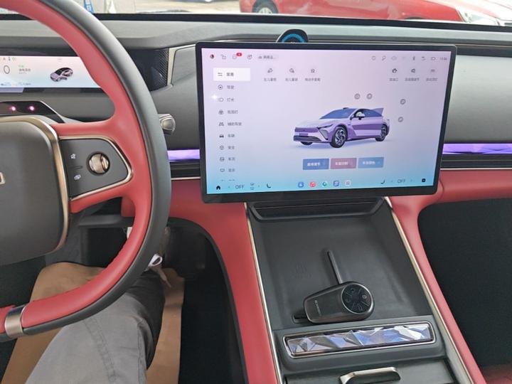 Sterra ES 2025 EREV Max photo 8