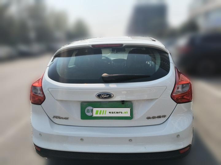 Focus 2012 Hatchback 1.6L AT Comfort photo 5