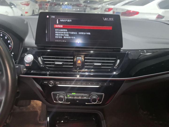 1 Series 2022 125i M Sport photo 8