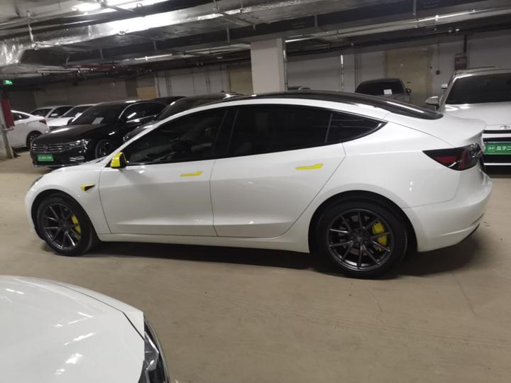 Model 3 2022 RWD photo 4