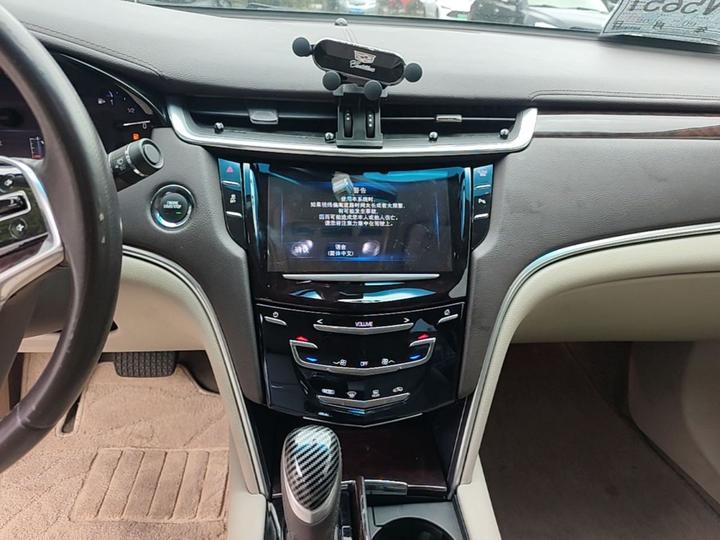 XTS 2015 28T Elite photo 8