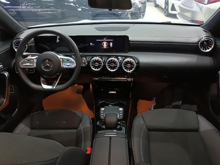 A-Class 2021 A 200 L Sport Fashion photo 2