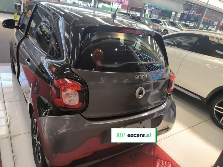forfour 2016 1.0L 52 photo 3