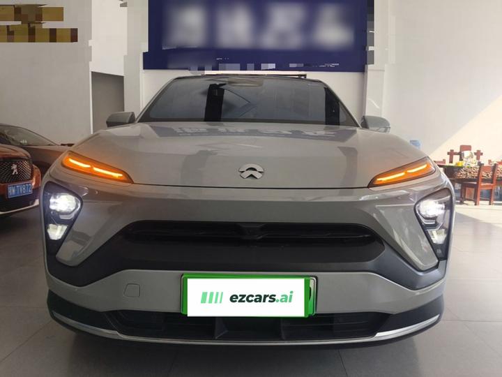 EC6 2022 75kWh Sport photo 2