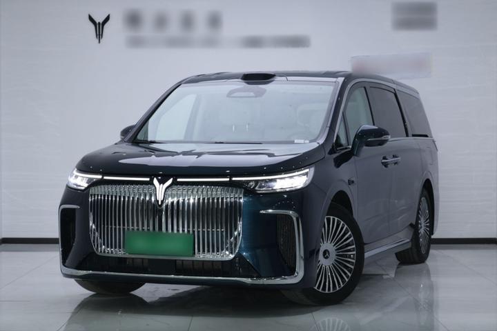 Voyah Dreamer 2025 PHEV AWD Premium Qiankun