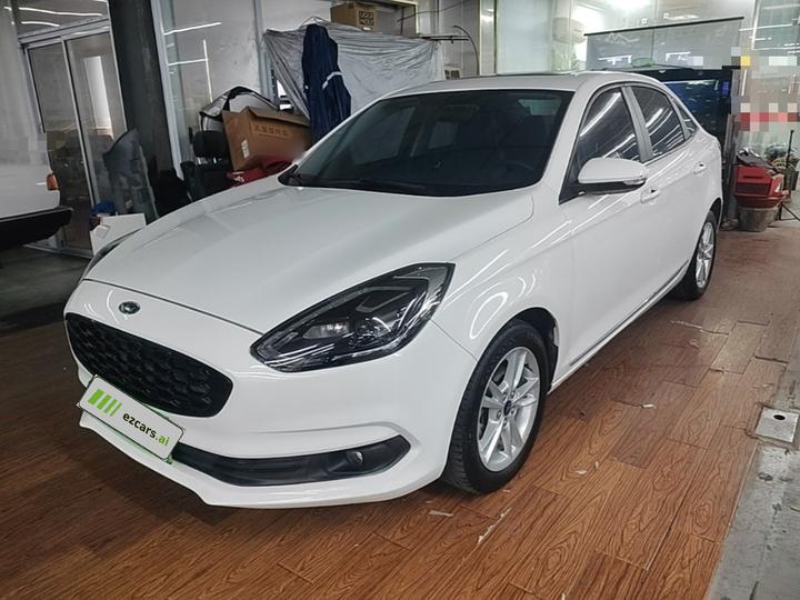 Escort 2019 Facelift 1.5L AT China VI