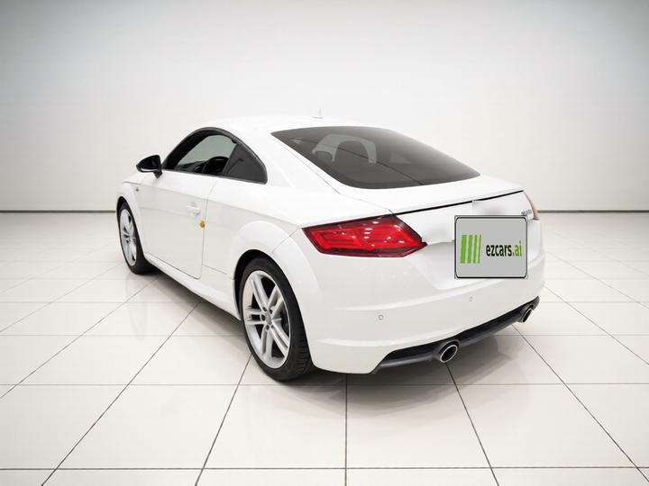 TT 2017 TT Coupe 45 TFSI photo 4