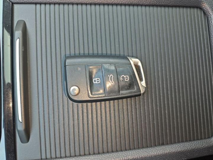 Sagitar 2021 280TSI DSG Comfort Connected photo 8