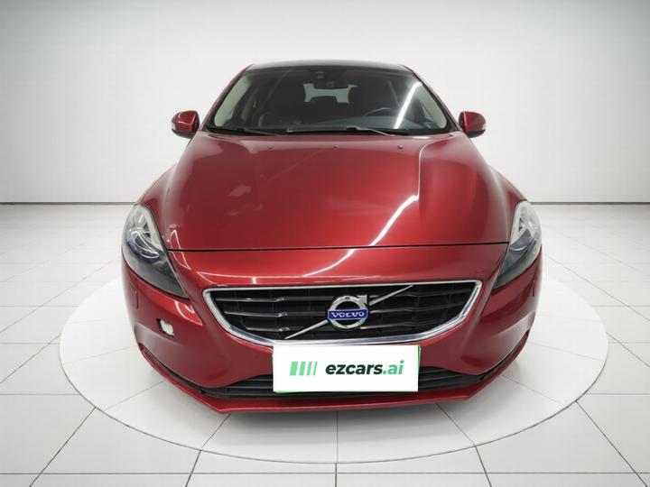 V40 2015 1.6T photo 2