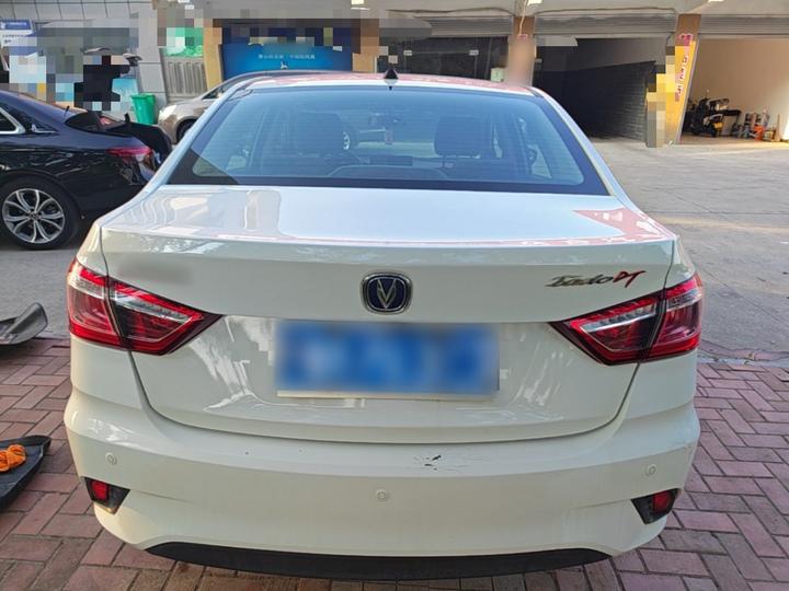 Eado DT 2018 1.6L MT photo 3