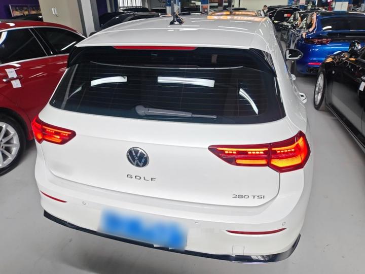 Golf 2023 Facelift 280TSI DSG R-Line Lite photo 3