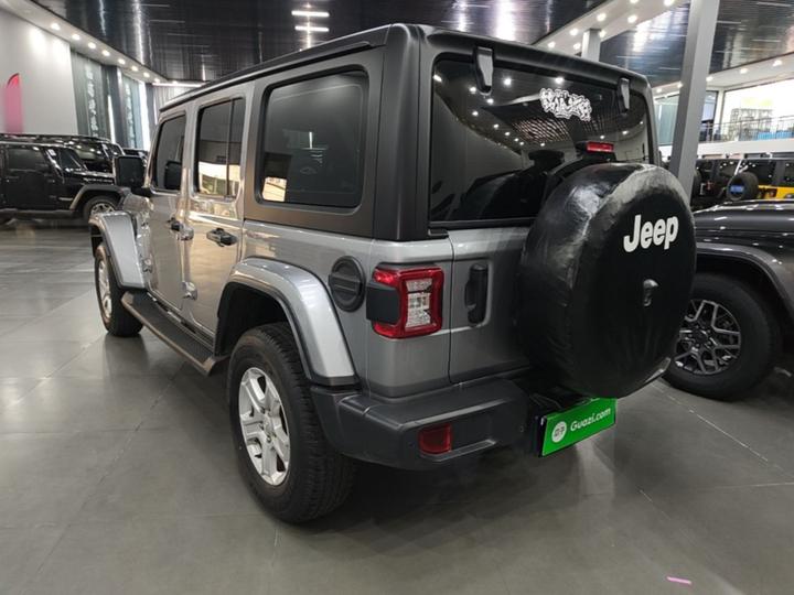Wrangler 2021 2.0T 4-Door photo 4