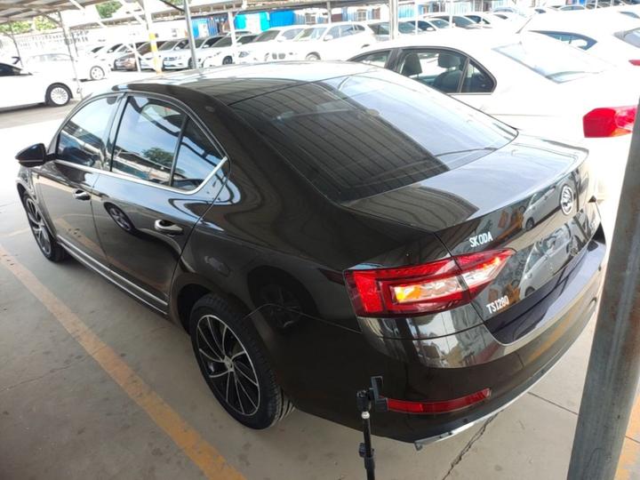 Octavia 2018 TSI280 DSG Luxury photo 4