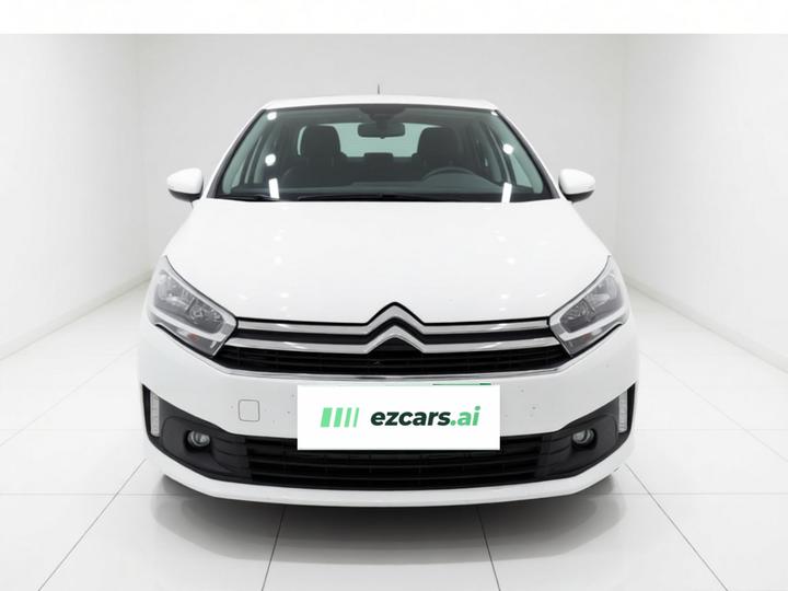 C4 2016 1.6L MT Luxury photo 2