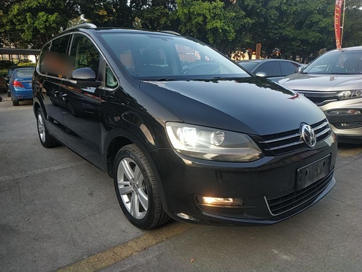 2018 380TSI 6-Seater photo 3