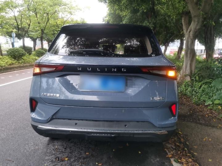 Wuling 2021 1.5T CVT photo 3
