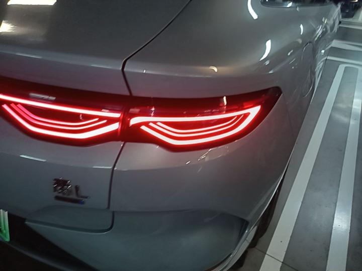 Qin L 2025 EV 545KM Excellence photo 7