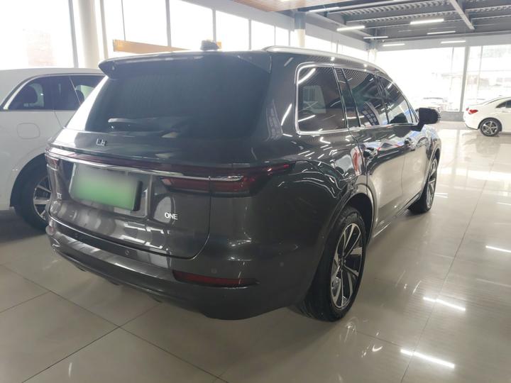 Li Auto ONE 2021 EREV 6-Seater photo 4