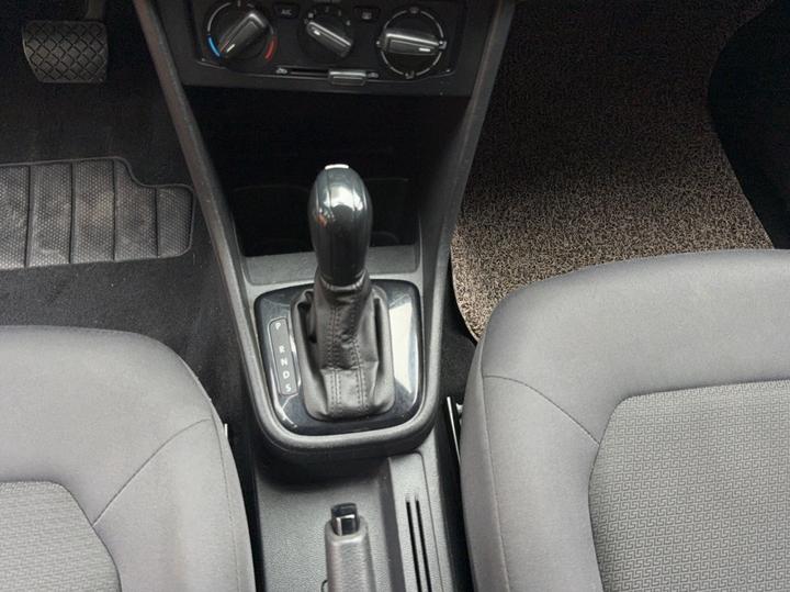 Santana 2015 1.6L AT photo 5