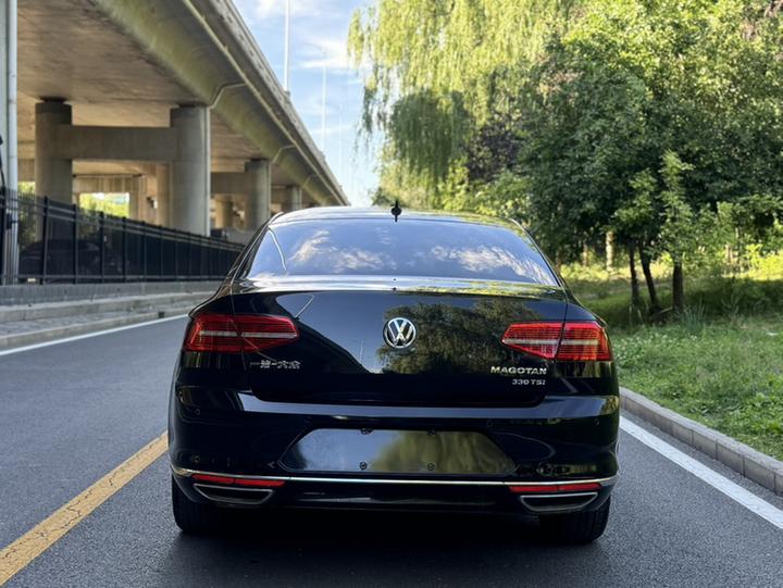 Magotan 2018 330TSI DSG Premium photo 4