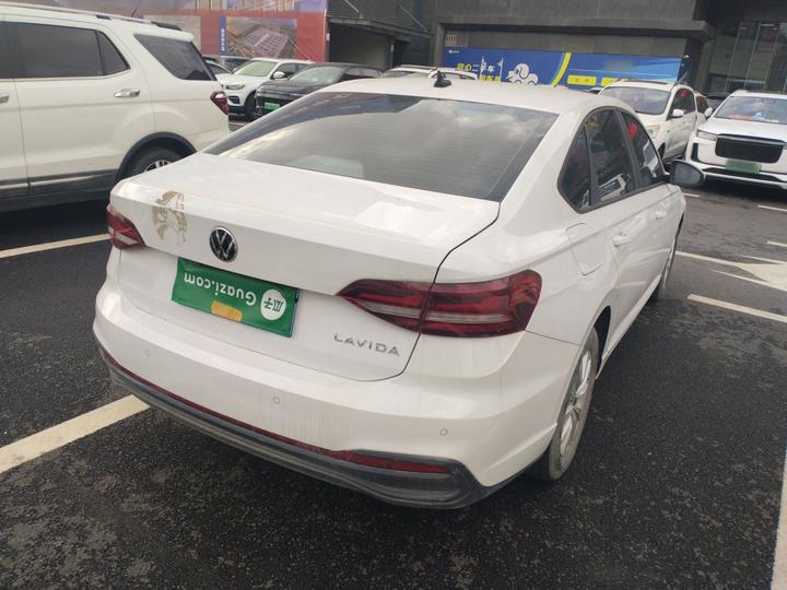 Lavida 2023 1.5L AT photo 4