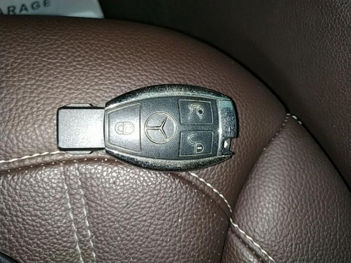 GLE Imported 2017 GLE 400 4MATIC photo 8