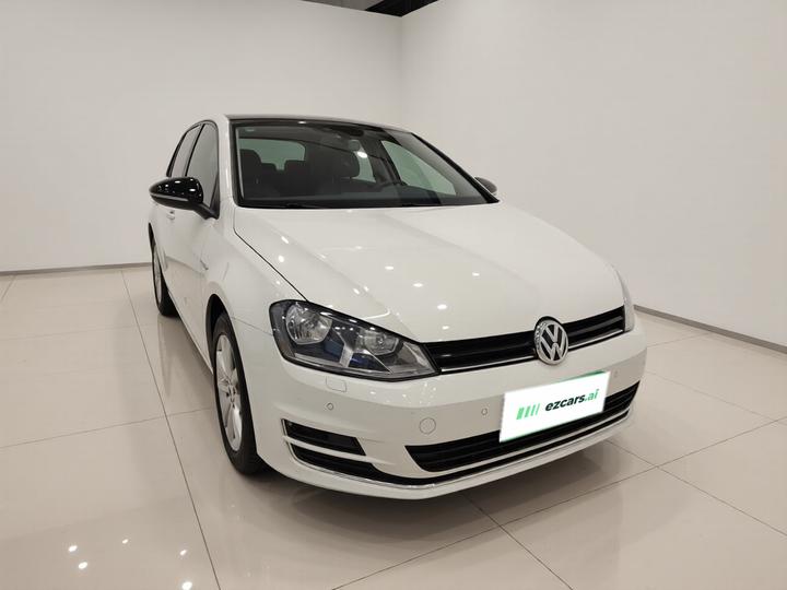 Golf 2017 230TSI AT Comfort Anniversary Edition photo 3