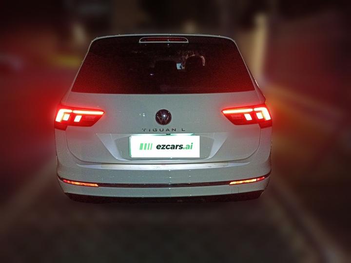 Tiguan L EV 2020 430PHEV PHEV Premium photo 5