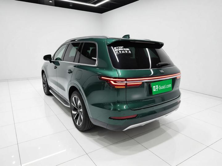 Li Auto ONE 2021 EREV 6-Seater photo 4