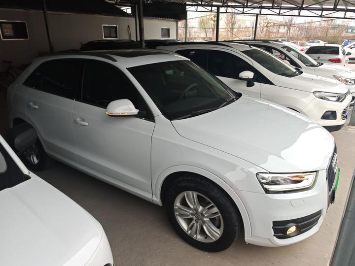 Q3 2015 35 TFSI quattro Tech photo 3
