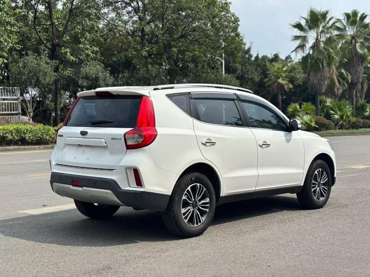 Vision X6 2016 1.8L MT Luxury photo 6