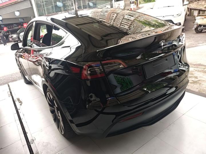 Model Y 2021 Performance AWD photo 4