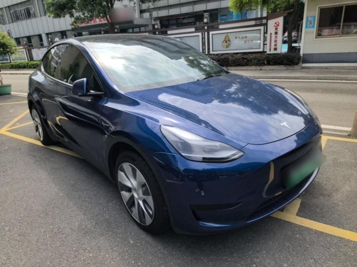 Model Y 2022 RWD photo 3