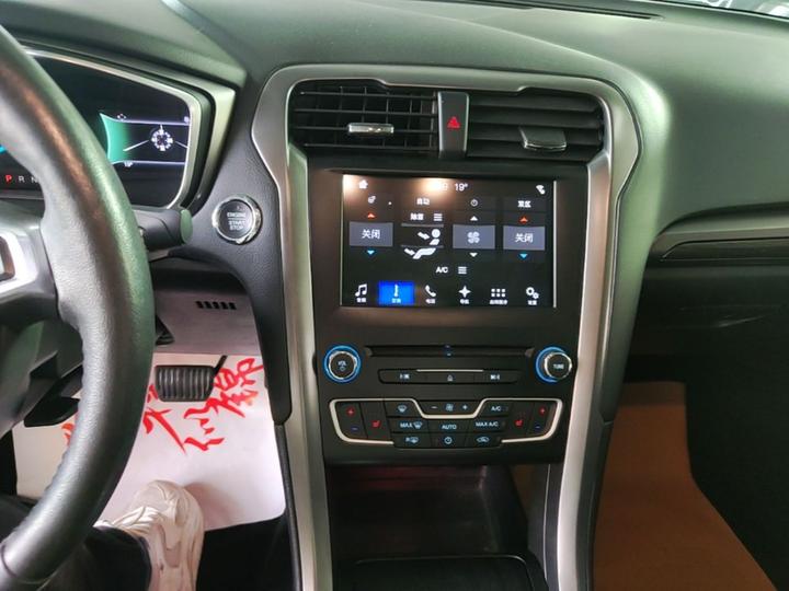 Mondeo 2017 EcoBoost 200 Luxury photo 8