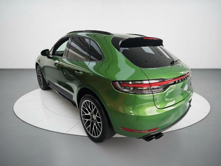 2018 Macan 2.0T photo 4