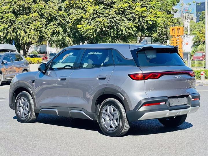 Yuan UP 2025 ADAS 401KM photo 4
