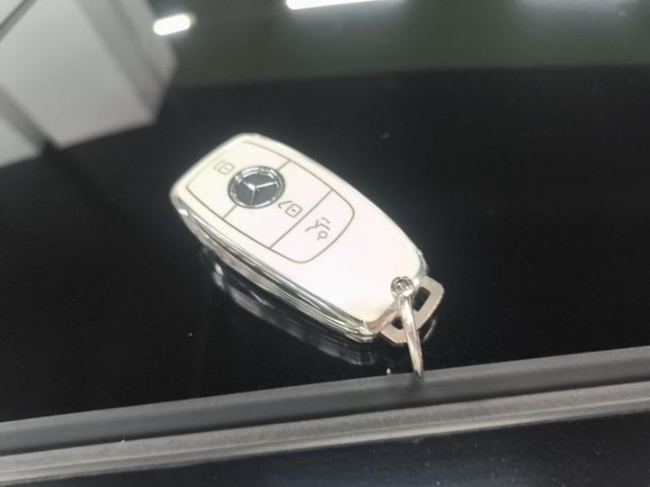 C-Class 2020 C 260 L Sport photo 8