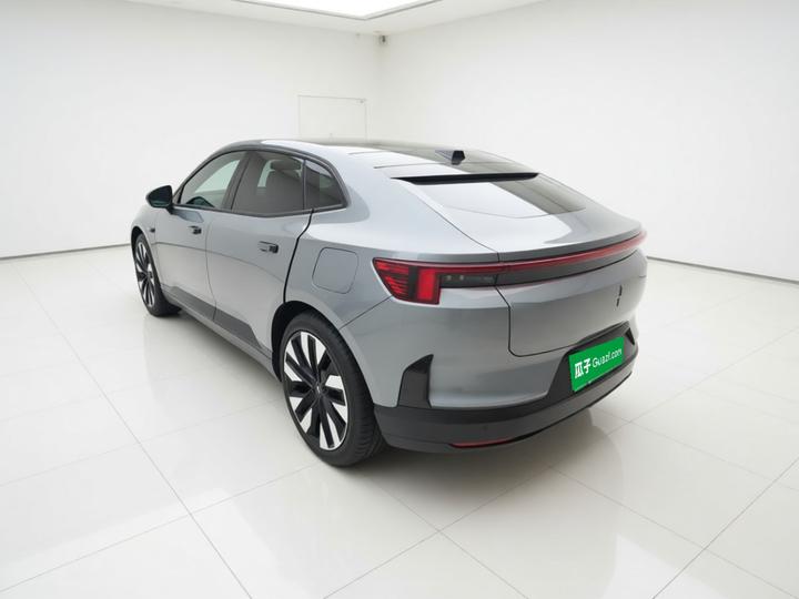 Polestar 4 2023 Standard Range PLUS photo 4