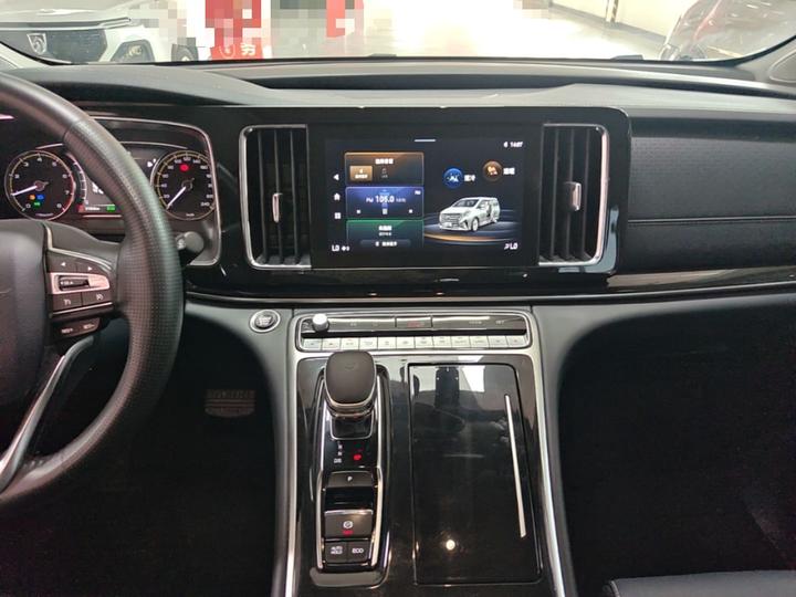 GAC Trumpchi M8 2024 Leading Series 390T Luxury photo 8