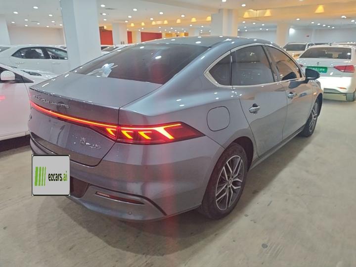 Qin PLUS 2023 Champion EV 420KM Leading photo 4