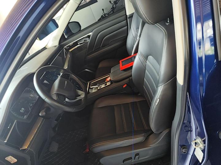 2020 260T AT 48V Mild Hybrid photo 6