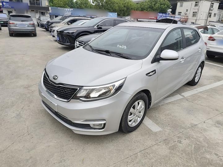 K2 2015 Hatchback 1.4L AT GLS