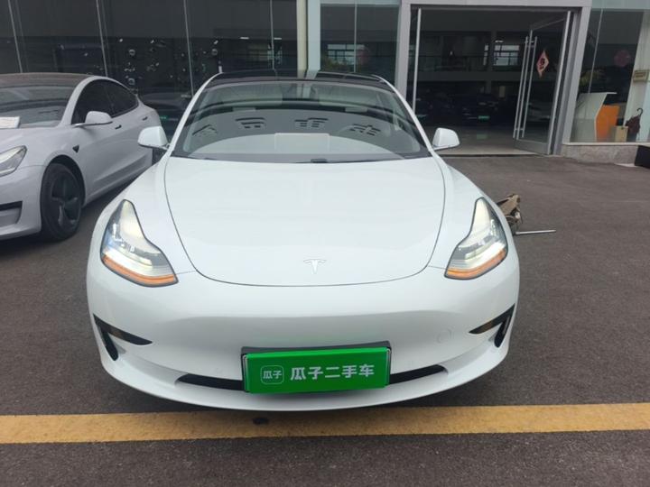 Model 3 2019 Standard Range RWD Upgraded photo 2
