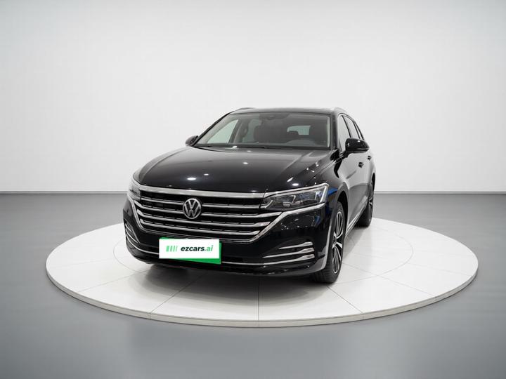 Viloran 2024 380TSI Premium photo 2