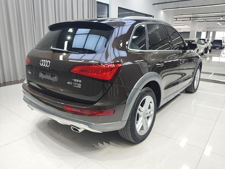 Q5 2017 Plus 40 TFSI Tech photo 4