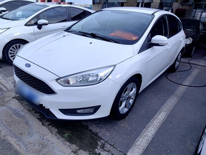 Focus 2017 Hatchback 1.6L AT Comfort