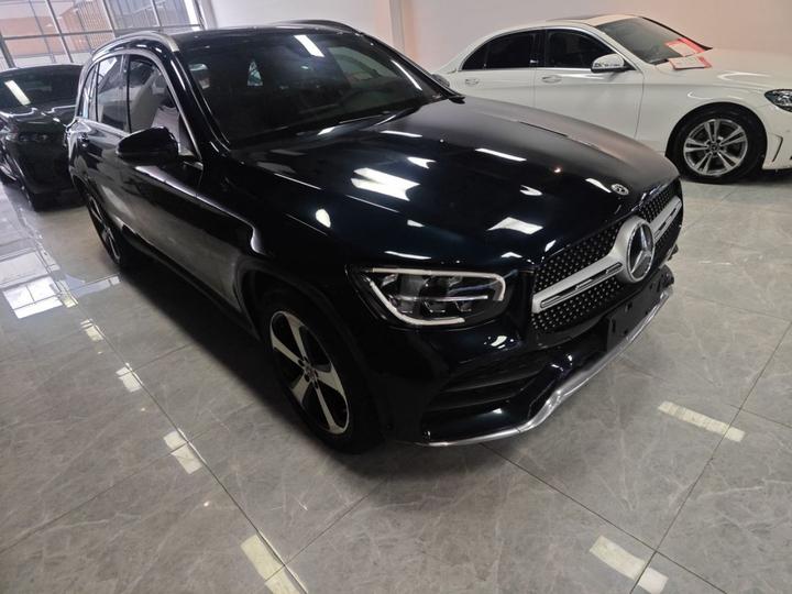 GLC 2022 Facelift GLC 260 L 4MATIC Dynamic photo 3