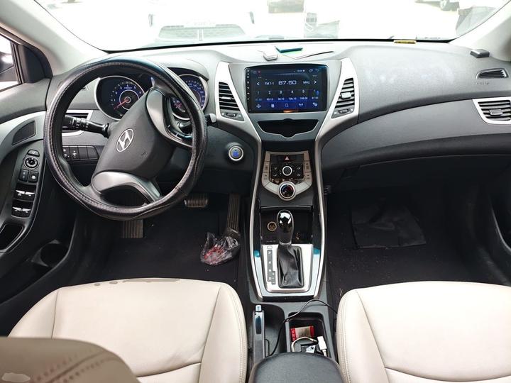 Elantra 2015 1.6L AT Leading photo 5